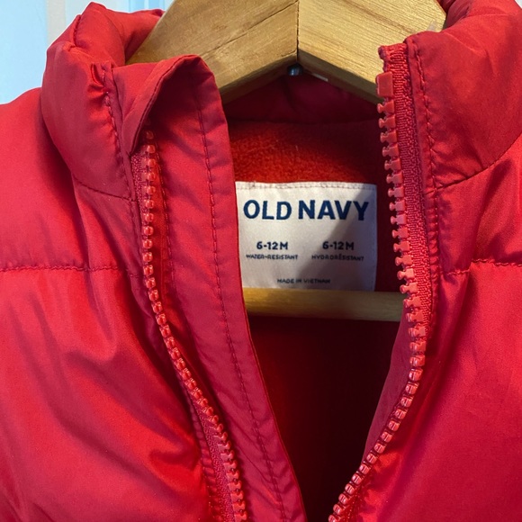 OLD Navy 6-12 month red puffer vest - Picture 3 of 3